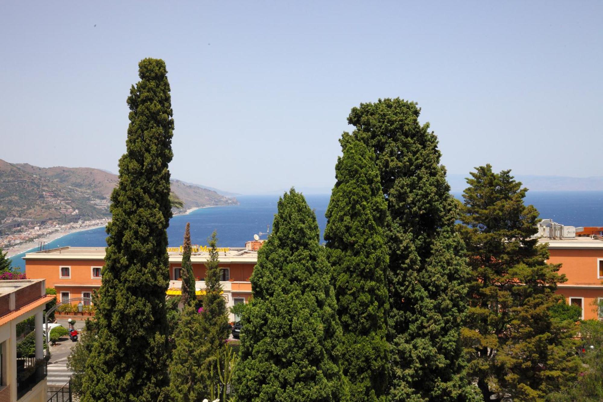 Lady Hill Acomodação com café da manhã Taormina Exterior foto